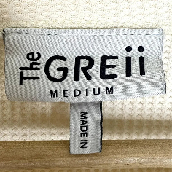 The GREii Medium Waffle Knit Heart Embroidered Ruffle Stitch Thermal Cotton - Picture 6 of 9